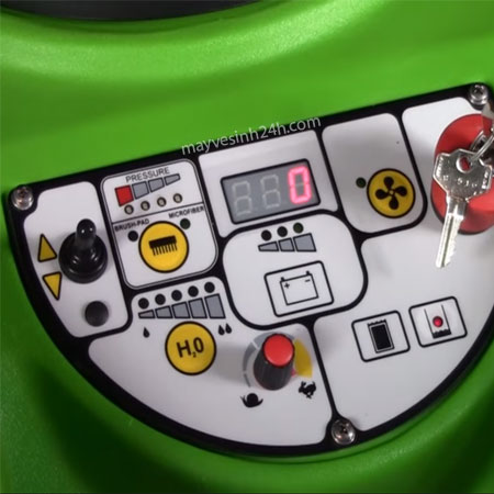 Máy chà sàn liên hợp IPC CT55 BT60