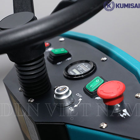 Máy chà sàn liên hợp Kumisai KMS 110B