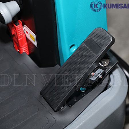 Máy chà sàn liên hợp Kumisai KMS 90B